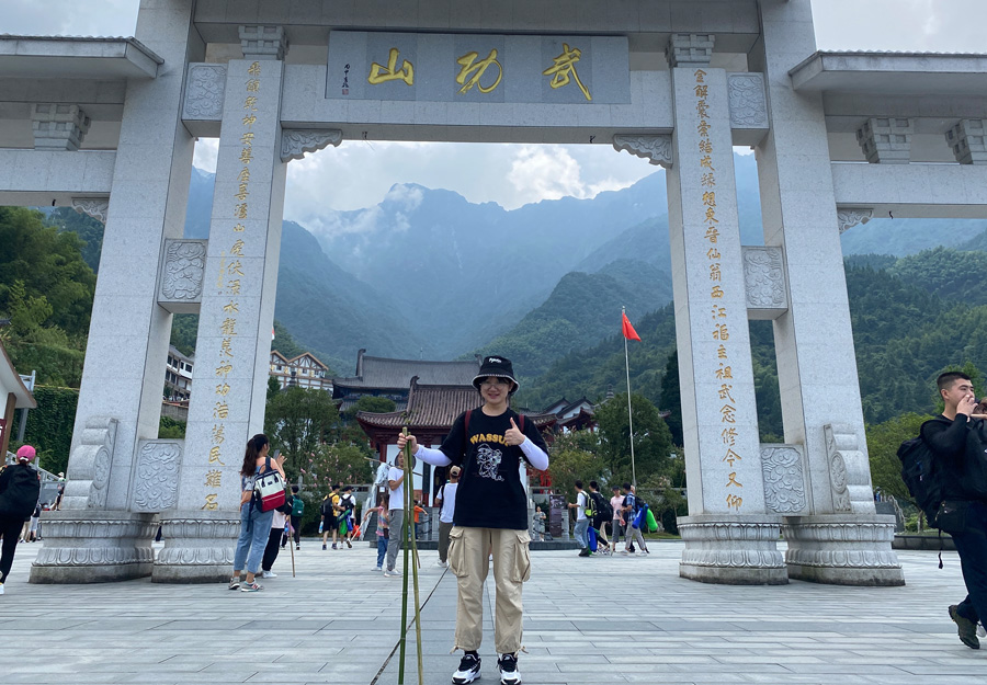 2022年度太阳集团tcy8722医药优异科技斗争者——王李洪