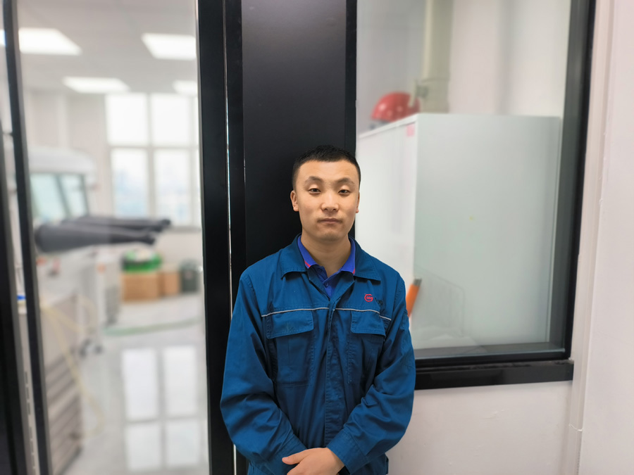 2022年度太阳集团tcy8722医药优异科技斗争者——安郁勃